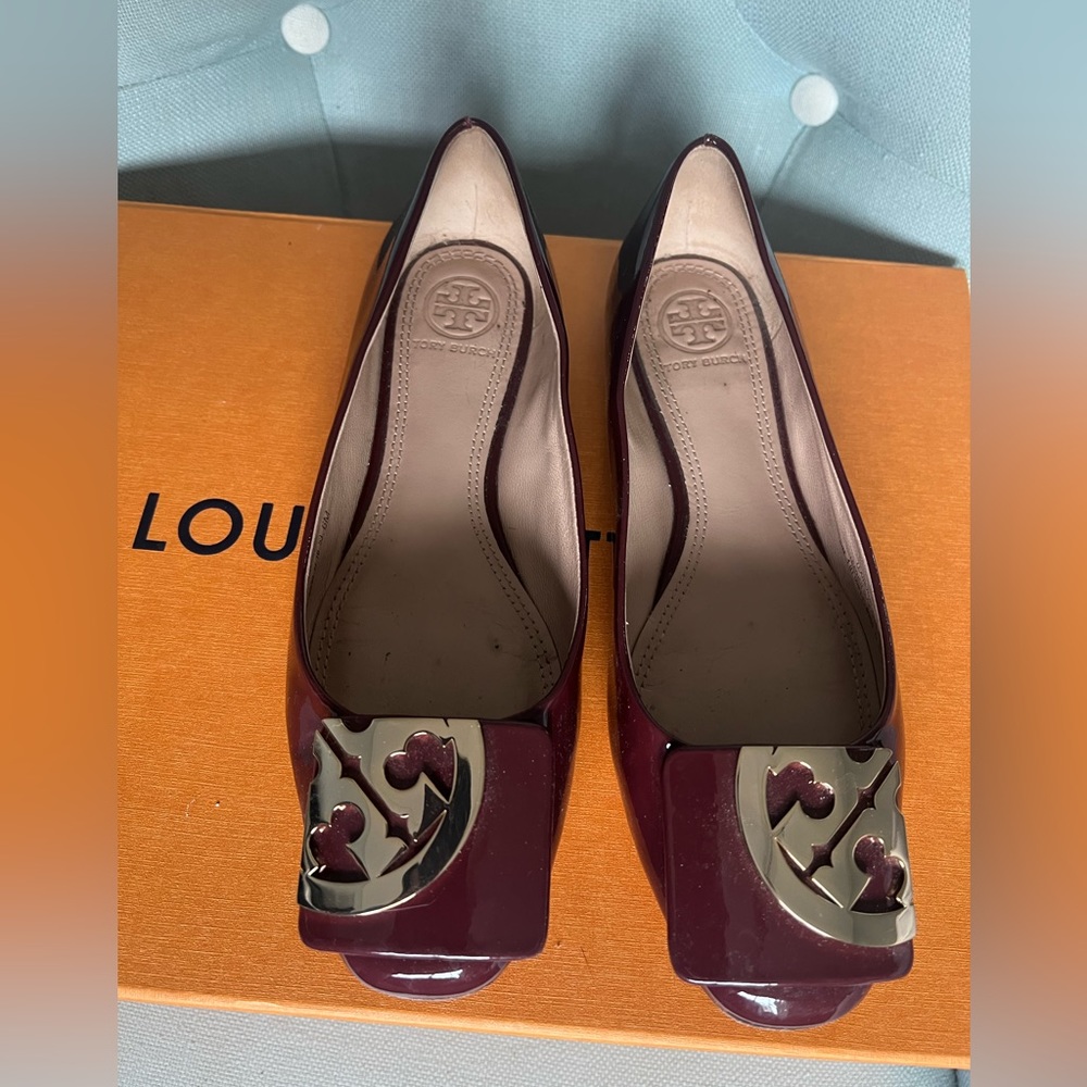 Tory Burch flats